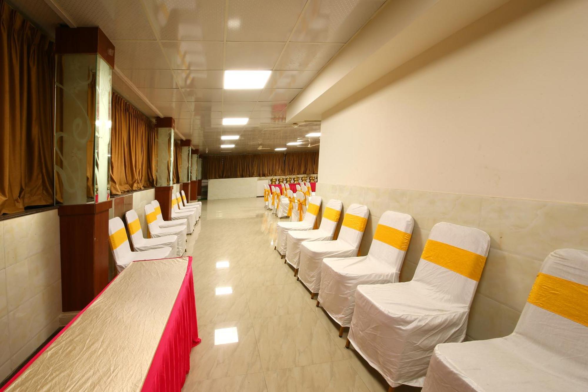 Royal Stay Bangalore Eksteriør bilde